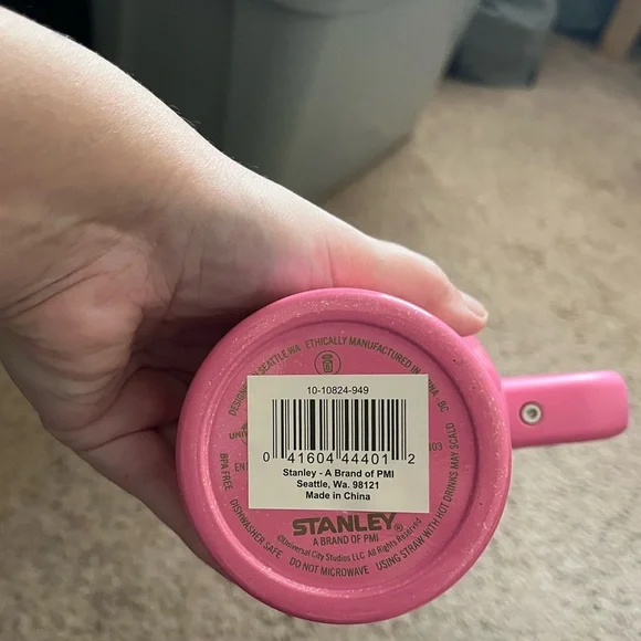 Limited Edition Stanley X Wicked Glinda Pink Quencher H2.0 Tumbler - Picture 7 of 7